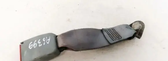 Peugeot 406 Rear seatbelt buckle