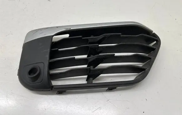 BMW X1 F48 F49 Front bumper upper radiator grill 7354776