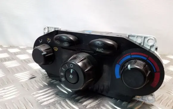 Hyundai Santa Fe Climate control unit 9725026XXX