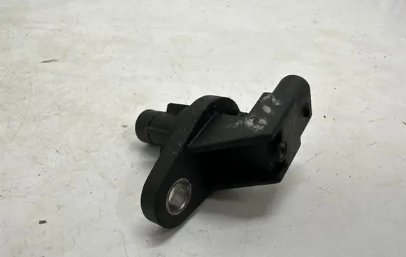 Mercedes-Benz E W212 Camshaft position sensor A6519050100
