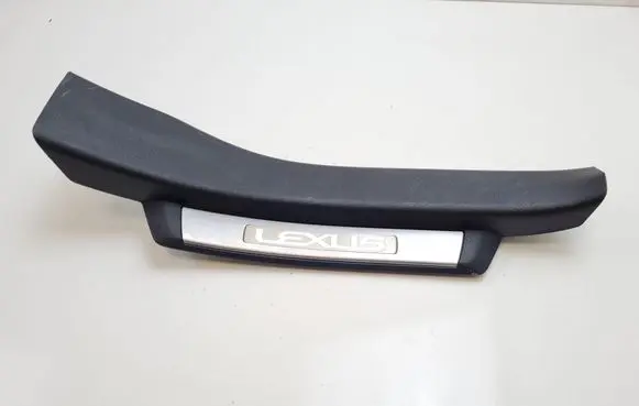 Lexus GS 250 350 300H 450H Rear sill trim cover 6793030060