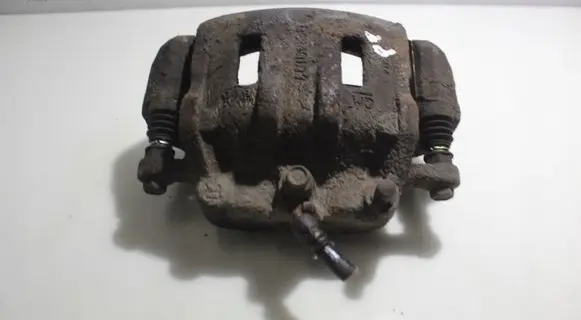 Chevrolet Captiva Front brake caliper