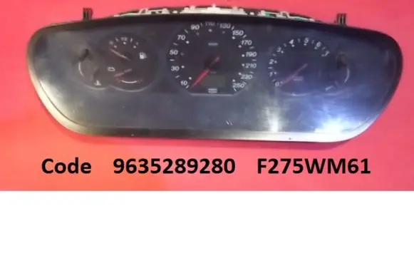 Citroen C5 Speedometer (instrument cluster) 9635289280 F275WM61