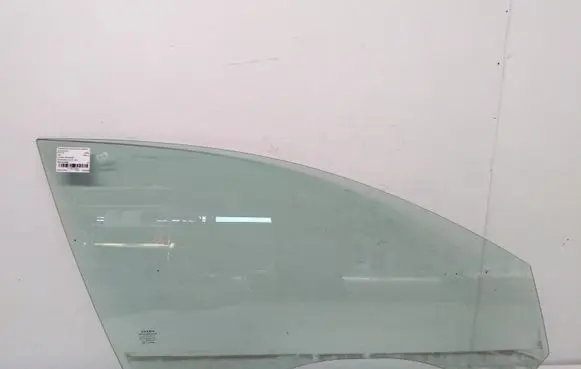 Volvo S40 Front door window glass four-door