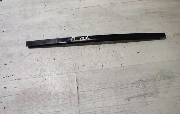 Mercedes-Benz GLK (X204) Rear door windshield rail A2047300619