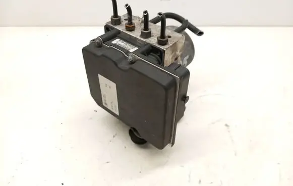 Audi A5 8T 8F ABS Pump 8K0907379J