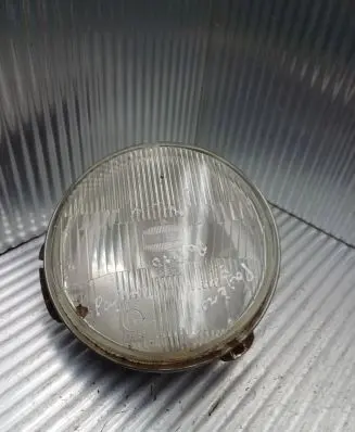 Mitsubishi Pajero Headlight/headlamp 028457 E6125