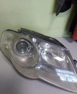 Volkswagen PASSAT B6 Headlight/headlamp 3CO941006J1EL24701402