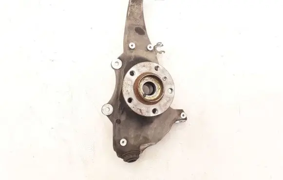 BMW 5 F10 F11 Front wheel hub 6775770