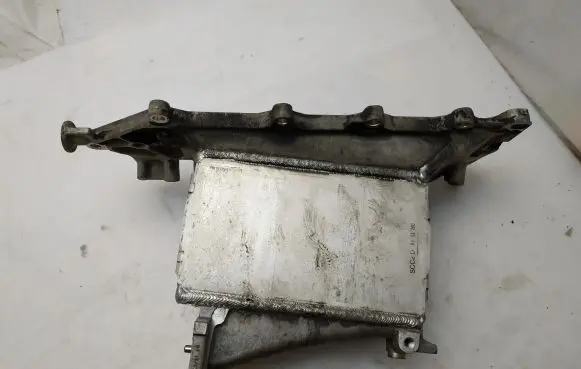 Skoda Octavia Mk2 (1Z) Intake manifold 04L129766H