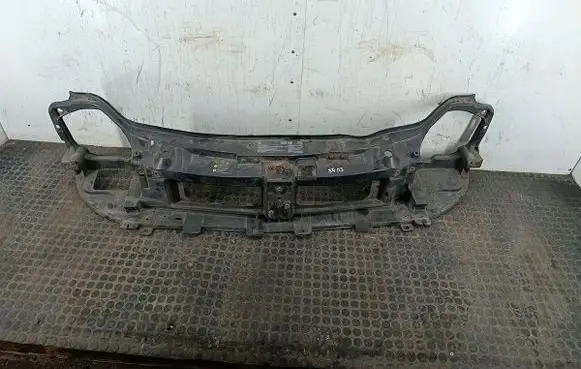 Opel Vivaro Radiator support slam panel 