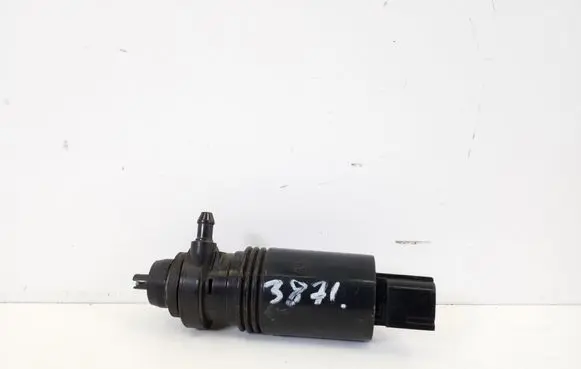 Volvo V50 Windscreen/windshield washer pump