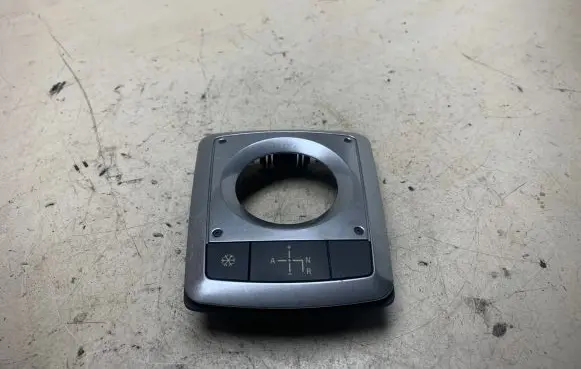 Opel Astra H Gear shifter surround trim plastic 4691000408