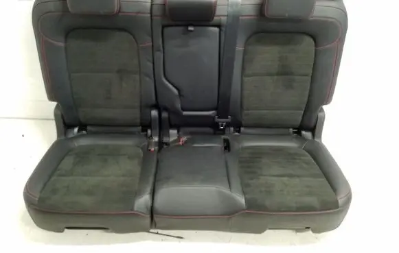 Rear seat