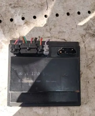 Mercedes-Benz SLK R170 Air conditioning/heating control unit 1705451005