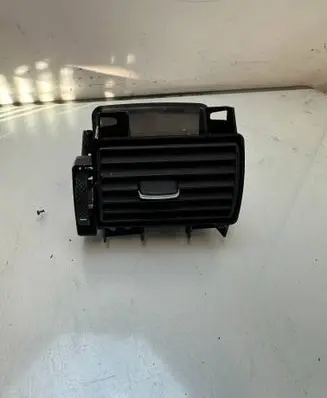 Ford Transit Dash center air vent grill 8C1119C682AA 7701 D1B1A