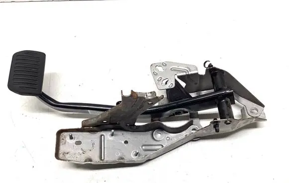 Volvo V60 Brake pedal 31302350 8G9N2D094CF