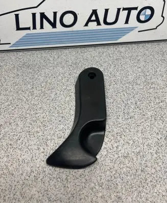 BMW 5 E39 Engine bonnet (hood) release handle 8226621