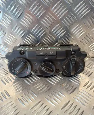 Volkswagen Touran I Climate control unit 5370171CF
