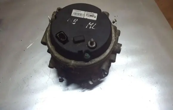 Mercedes-Benz ML W163 Generator/alternator LRA02162 10480403M1