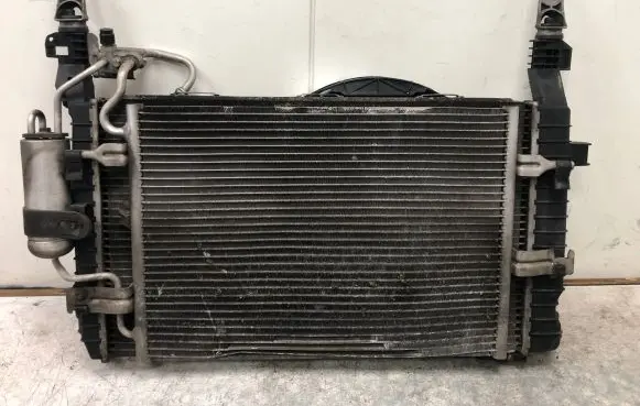 Opel Meriva A Radiator set 52400774 52401025