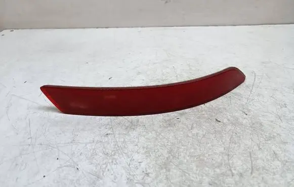 BMW 6 F12 F13 Rear tail light reflector 7210587