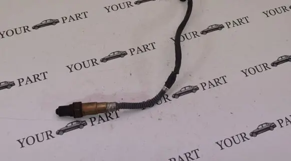 BMW 5 E60 E61 Lambda probe sensor 7589121