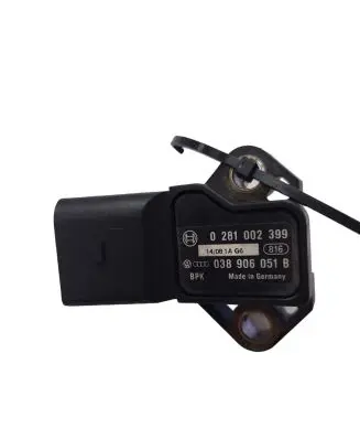 Volkswagen Golf V Air pressure sensor 0281002399 038906051