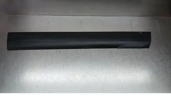 Volkswagen PASSAT B5 Front door trim bar 3B0854950B