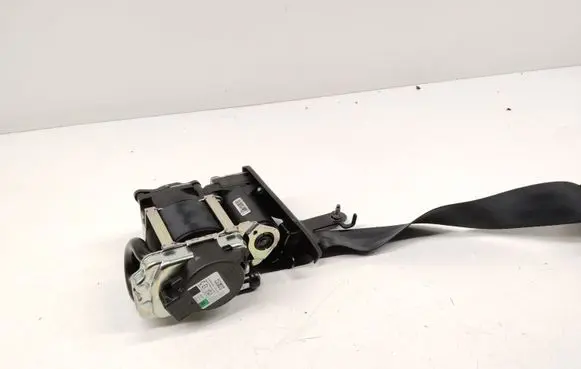 Volvo V60 Front seatbelt P032149114