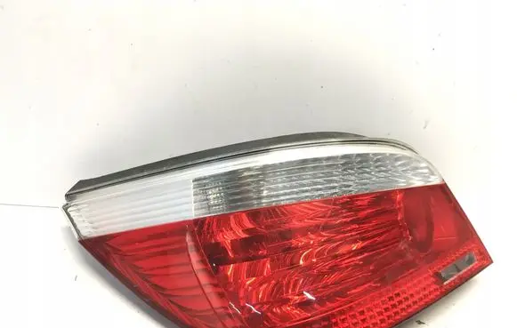BMW 5 E60 E61 Rear/tail lights 7165737