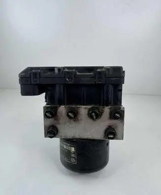 Volkswagen Golf IV ABS Pump 1J0907379G HLS9D08Y52 5WK8474