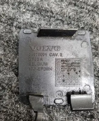 Volvo V50 Rear bumper row hook cap/cover 30678001