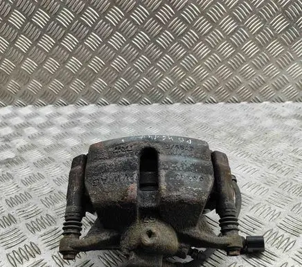 Volkswagen PASSAT B8 Front brake caliper 8V0615124D