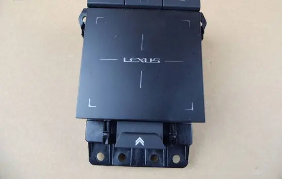 Lexus ES VII XZ10 Head unit multimedia control 8478033220