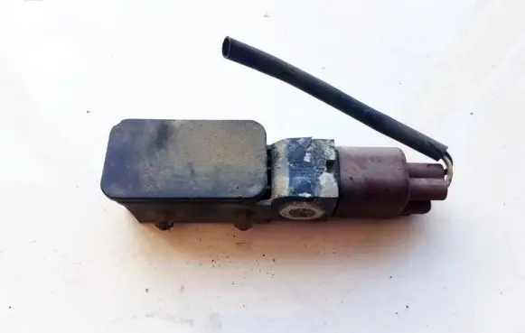 Ford Mondeo Mk III Airbag deployment crash/impact sensor 1S7T14B342AF 1S7T-14B342-AF
