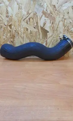 Volvo S80 Intercooler hose/pipe