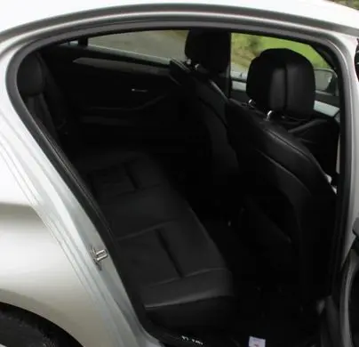 BMW M5 Rubber seal sliding door (on door) 