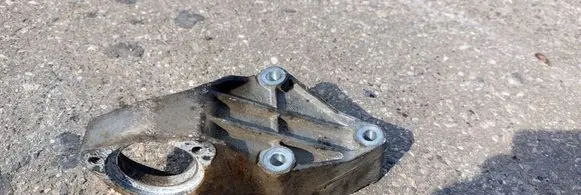 Opel Mokka Driveshaft support bearing bracket 13250881 OPEL-MOKKA 1.6-BENZYNA