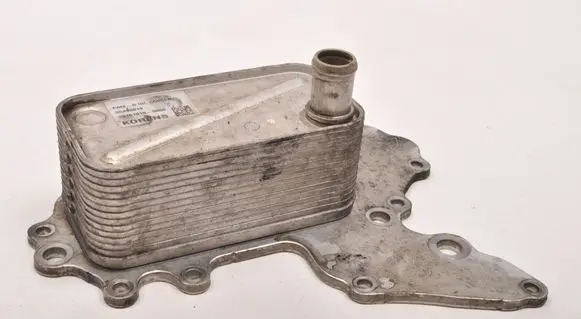 Opel Insignia B Engine oil radiator 55495019