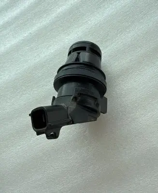 Subaru Forester SK Windscreen/windshield washer pump