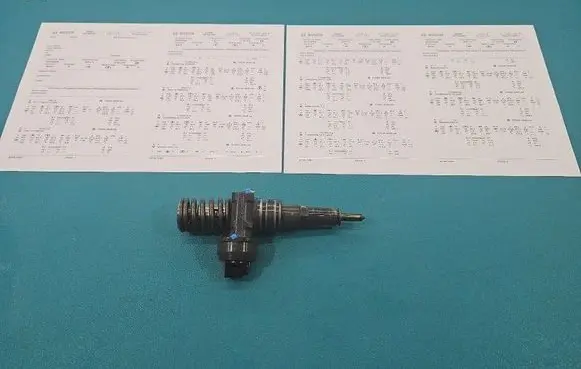 Audi A4 S4 B7 8E 8H Fuel injector 0414720230 IMPRK1492543