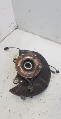 Hyundai Tucson TL Front wheel hub
