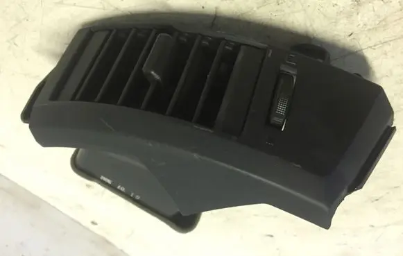 Mazda 5 Dashboard side air vent grill/cover trim