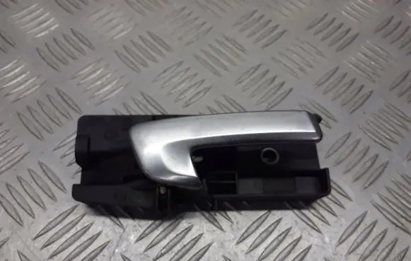 Alfa Romeo 159 Rear door interior handle trim 156043462