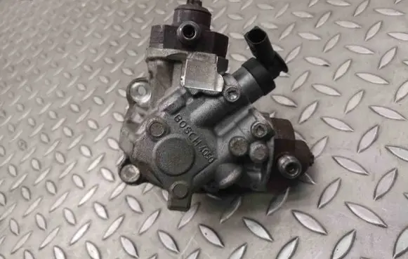 Fuel injection high pressure pump
