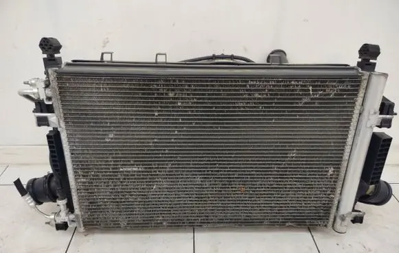 Opel Astra J Radiator set 