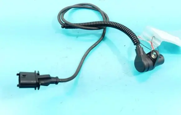 Opel Omega B2 Crankshaft position sensor 026610D IMPRK1015260