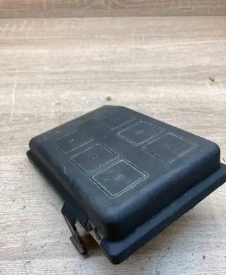 Opel Zafira A Fuse box cover 09132702 2945