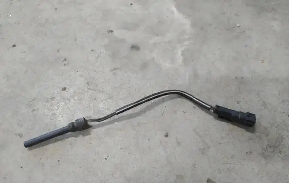 Ford Mondeo MK IV Coolant level sensor 6G91-10D968-A